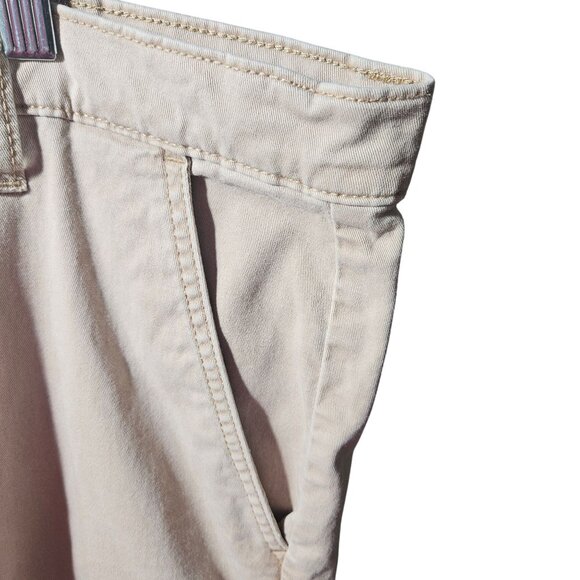 U.S. Polo Assn. Mens Stretch Khaki Shorts W4U Beige With Button & Zip Closure - Picture 2 of 8